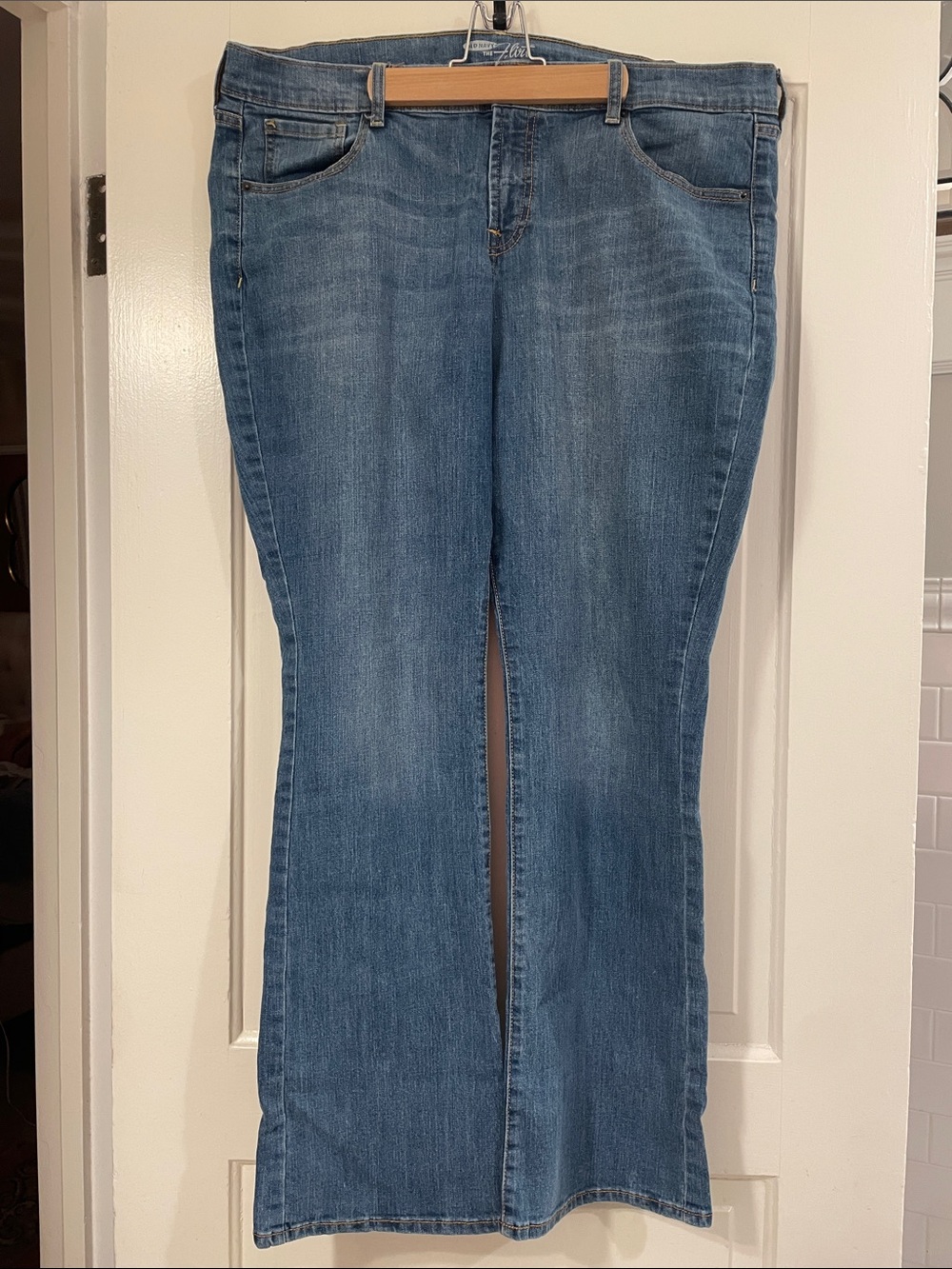 Old Navy Women's Medium Blue Flare Jeans